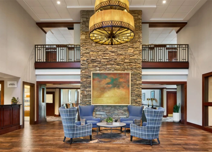 prattville-mgmmm-lobby-17512-classic-hor