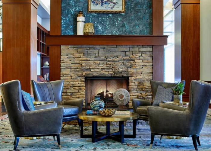 rmhscc-mgmbr-lobby-5845-hor-clsc
