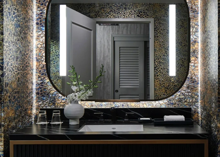 rsr-renaissance-shoals-guest-bath