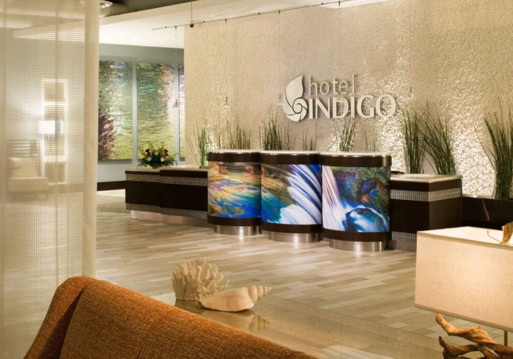 02-hotel-indigo-registration