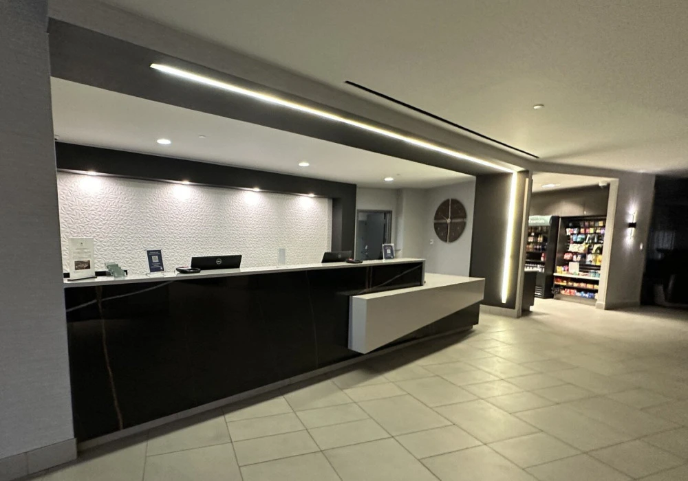 06-registration-lobby