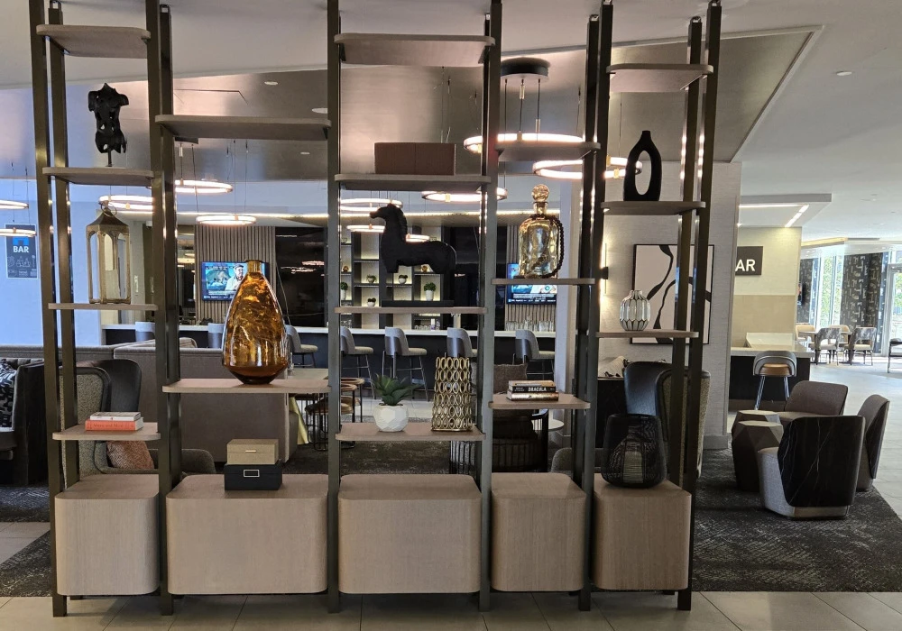 09-feature-divider-shelving-between-lobby-bar-lounge