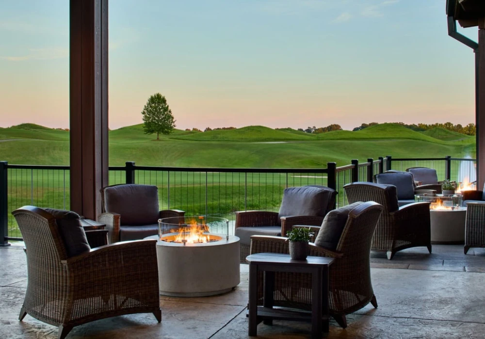 09-mc-mgmmm-oak-tavern-fire-pits36820-30439-classic-hor