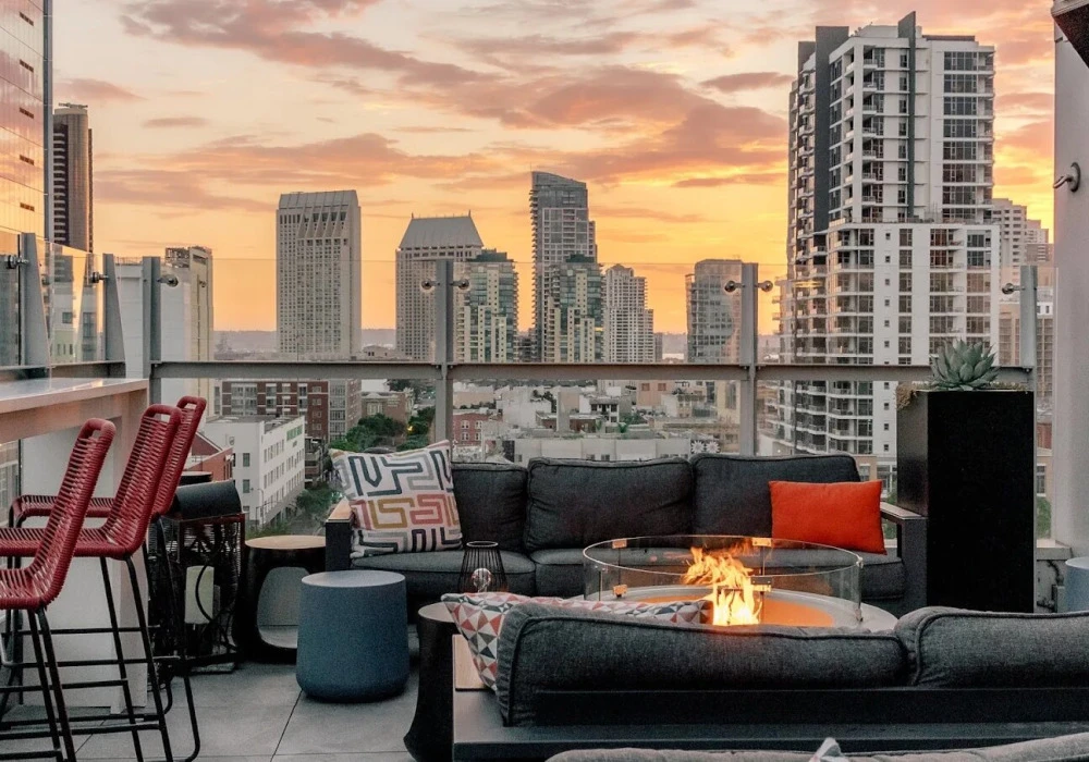 09-roof-top-terrace