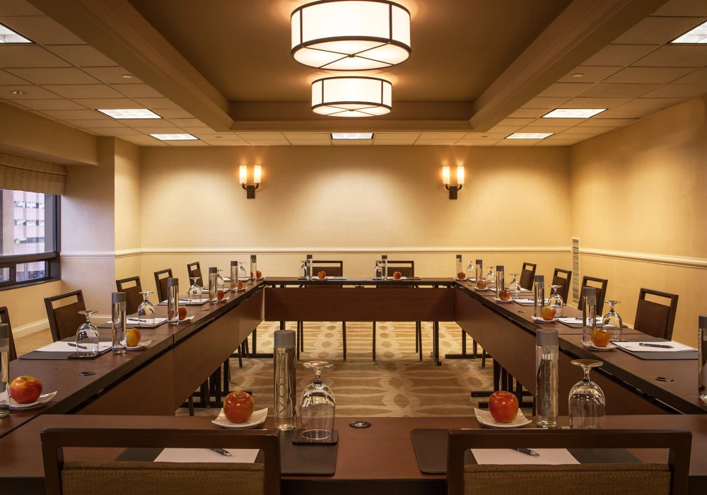 13-meeting-room