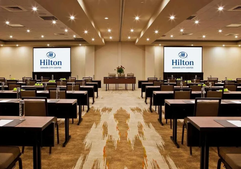 14-meeting-room