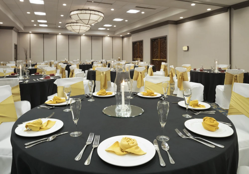 16-cmhce-buckeye-ballroom-bc-2