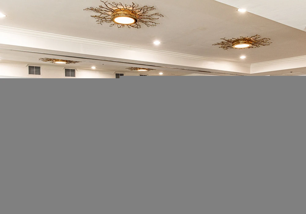 16-meeting-room-classroom-style-seating-4
