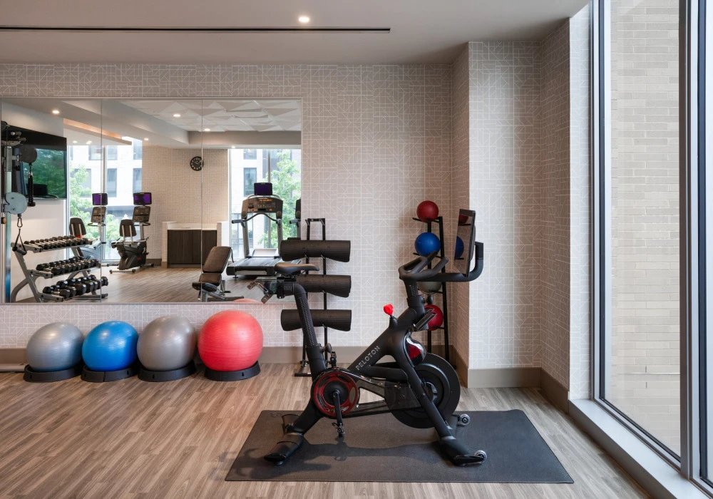21-fitness-room