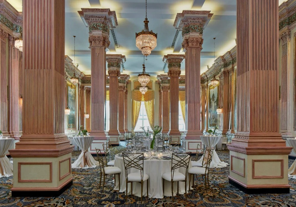26-cyrstal-ballroom