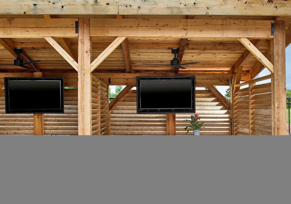34-outdoor-pool-cabana-with