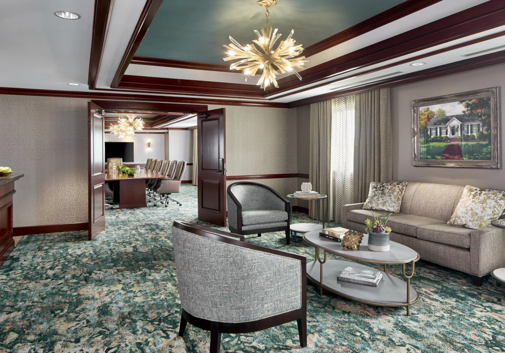 37-rh-mslbr-hellenkellerboardroom3
