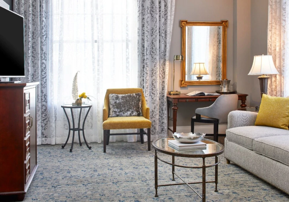 44-room-executive-suite