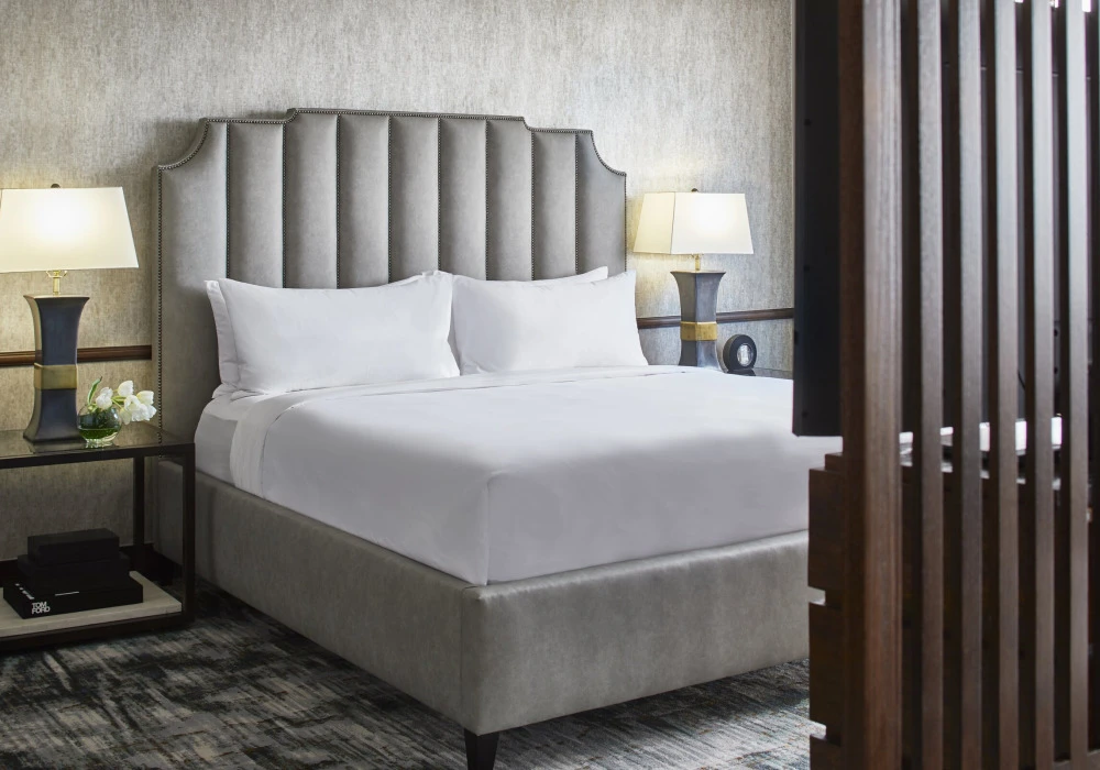 58-mobrvp-hospitalitysuite2