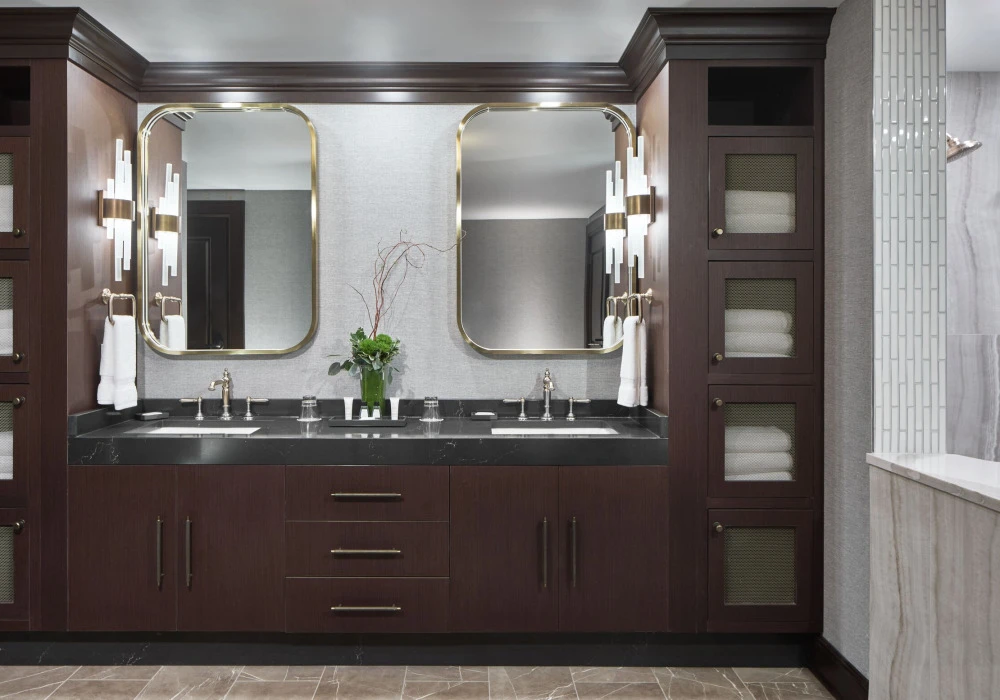 77-mh-mslmc-pressuit-mainbath2